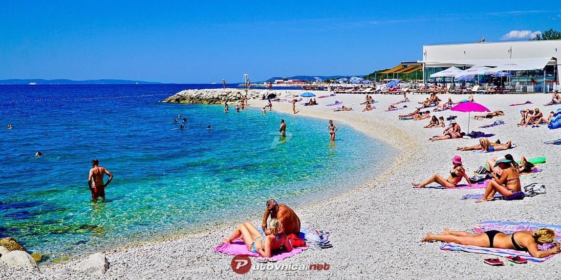 Hostel Ot Split Bagian luar foto
