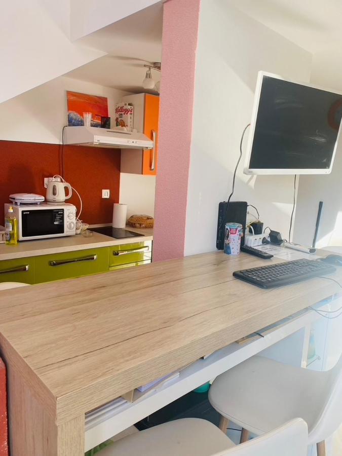 Hostel Ot Split Bagian luar foto