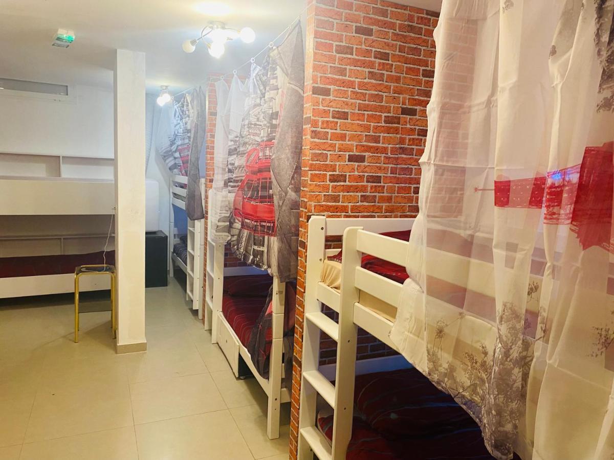 Hostel Ot Split Bagian luar foto